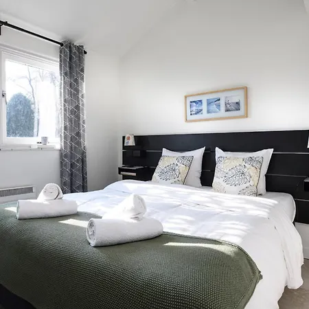 Holiday home Amsterdam / Rien Den Broeke Village