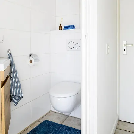 Amsterdam / Rien Den Broeke Village Holiday home *