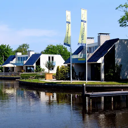 Vakantiehuis Amsterdam / Rien Den Broeke Village