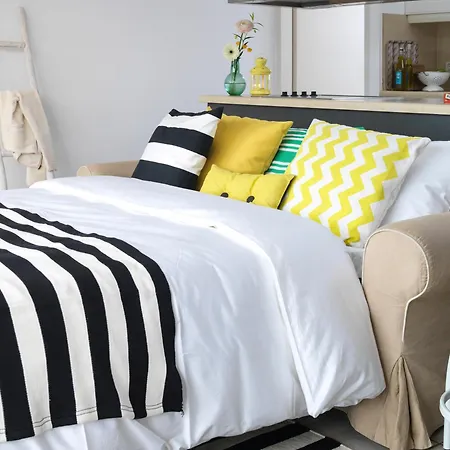 Amsterdam / Rien Den Broeke Village *