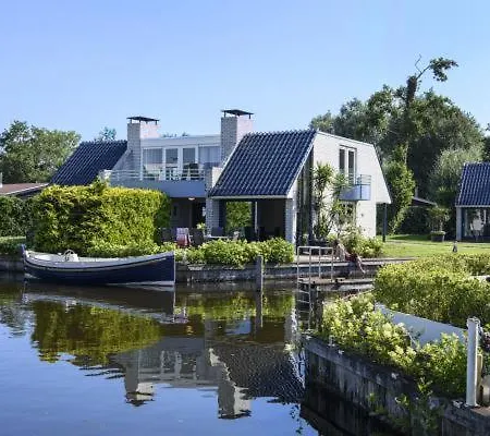 Amsterdam / Rien Den Broeke Village Holiday home Loosdrecht