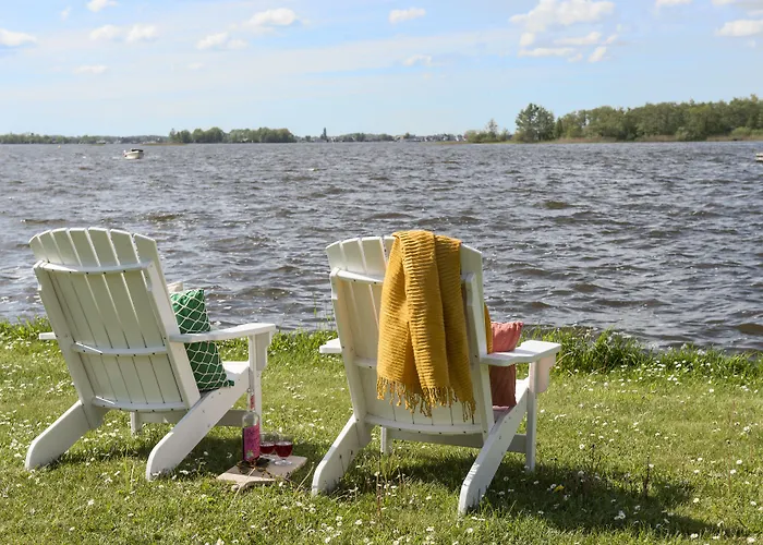 Amsterdam / Rien Den Broeke Village