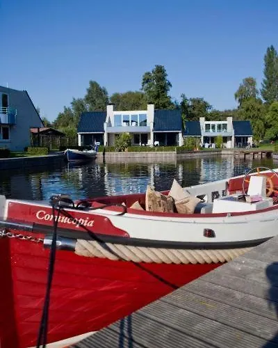 度假居 阿姆斯特丹/鲁斯德雷奇璃园范登布如科村度假屋 鲁斯德雷赫特